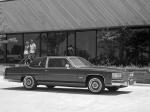 Cadillac Fleetwood Brougham d&rsquo;Elegance Coupe 1982 года